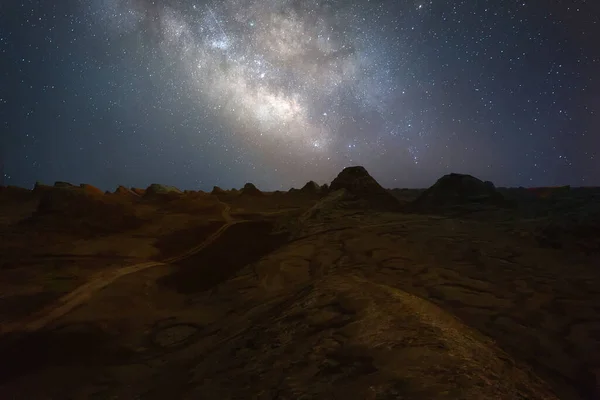 Hermoso Paisaje Colinas Por Noche — Foto de Stock