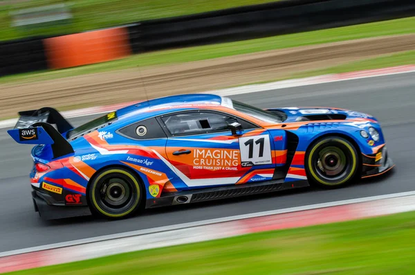 Uma Longa Exposição Carro Bentley Continental Gt3 Durante Corrida Campeonato — Fotografia de Stock