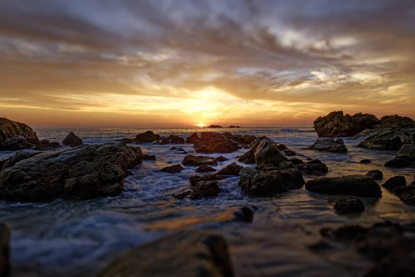Den Vackra Sunset Scenen Klipporna Vid Playa Coral Peurto Escondido — Stockfoto