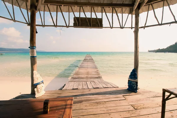 Una Vista Panoramica Gazebo Una Passerella Legno Che Conduce Alla — Foto Stock