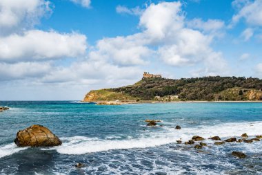 Tabarka yakınlarında bir deniz manzarası.