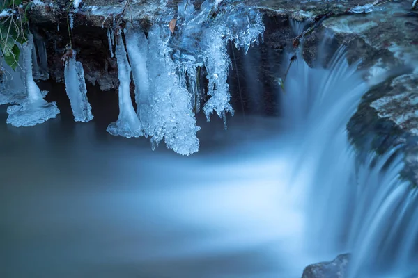 Long Exposure Frozen Waterfall — Stock Photo, Image