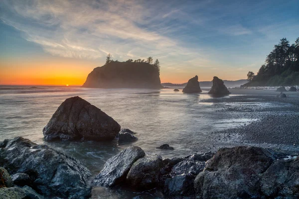Una Splendida Vista Sul Tramonto Dalla Nebbiosa Spiaggia Ruby Washington — Foto Stock