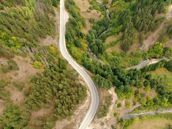 Letecký Pohled Prázdnou Dálnici Lesní Pole Bulharském Asenovgradu — Stock fotografie