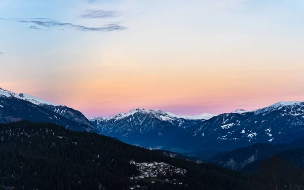 Uma Foto Montanhas Cobertas Neve Falera Município Região Surselva Suíça — Fotografia de Stock