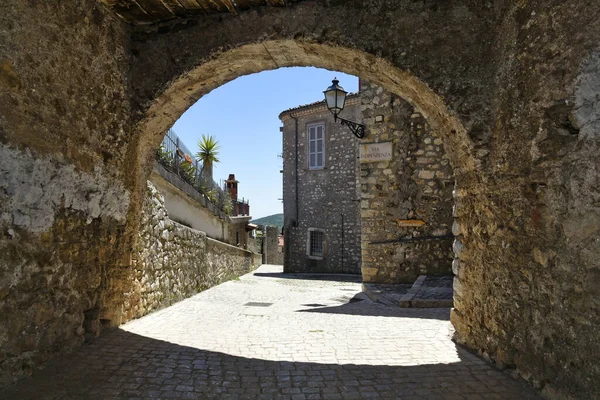 Una Calle Adoquinada Bassiano Lazio Italia —  Fotos de Stock