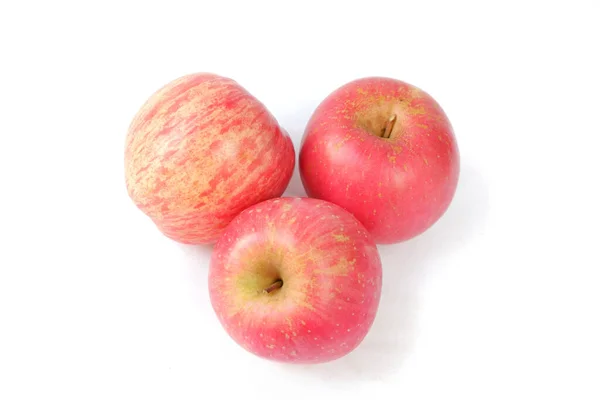 Detailní Záběr Červených Jablek Izolovaných Bílém Pozadí — Stock fotografie