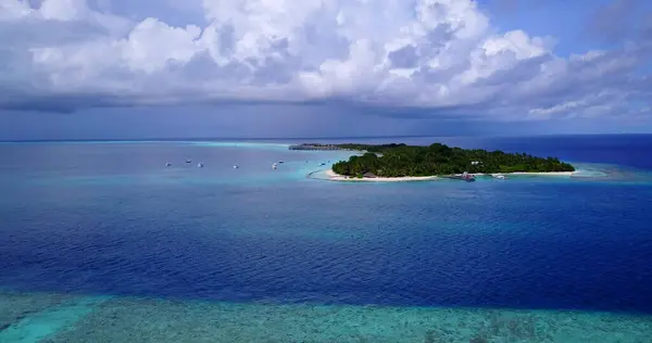 Una Vista Aérea Del Hermoso Océano Las Maldivas —  Fotos de Stock