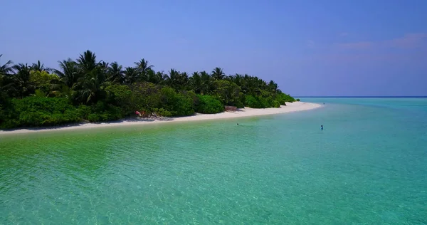 在阳光明媚的亚洲 一个有岛屿的海的美丽景色 — 图库照片