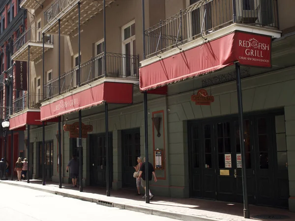 Den Röda Fiskgrillen Bourbon Street Det Franska Kvarteret New Orleans — Stockfoto