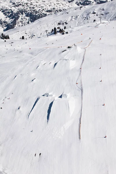 Vertical Shot Beautiful Mountains Winter — Fotografia de Stock