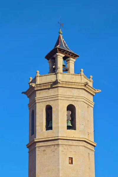 Eine Vertikale Aufnahme Von Fadri Turm Der Kathedrale Von Castellon — Stockfoto
