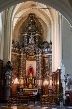 Brüksel, Belçika 'daki St. Nicholas kilisesinin içi.