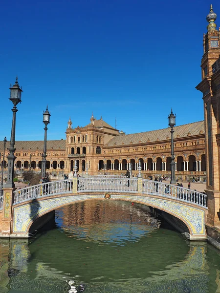 Låg Vinkel Bild Plaza Espana Sevilla Spanien Vacker Solig Dag — Stockfoto