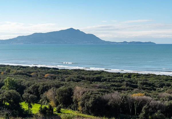 Scenic Coastal Landscape Ischia Island Viewed Cumae Archaeological Park Pozzuoli — Stock Photo, Image