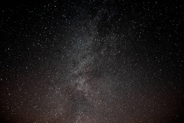 Den Mörka Svarta Himlen Med Stjärnor Och Milkyway Vid Midnatt — Stockfoto