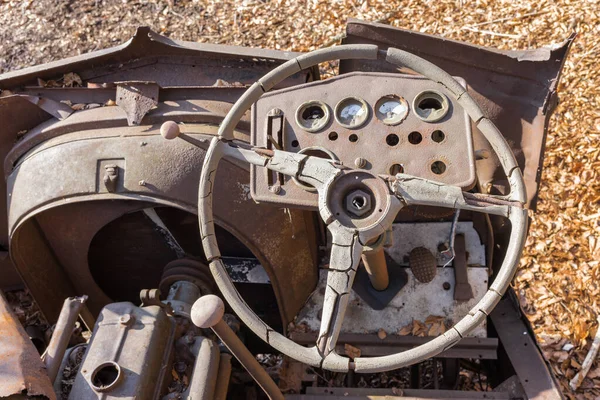 Gros Plan Une Voiture Vintage Cassée Rouillée — Photo