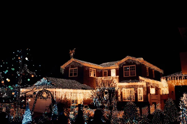 Photo Christmas Celebration Lighting Houses Night — Stock Photo, Image