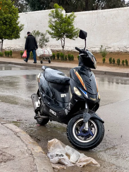 Motorrad Straßenrand Fes Geparkt — Stockfoto