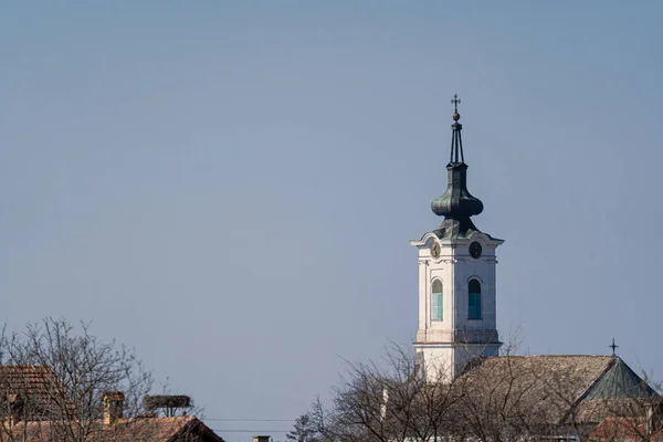 Sırbistan Kovilij Kentinde Gündüz Vakti Bir Kule — Stok fotoğraf