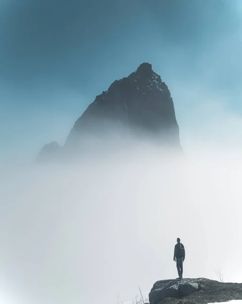 Rear View Male Traveler Looking Dusky Mountain Peak Norway — Stock Photo, Image