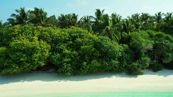 Hermoso Plano Una Laguna Tropical Con Una Pequeña Isla — Foto de Stock