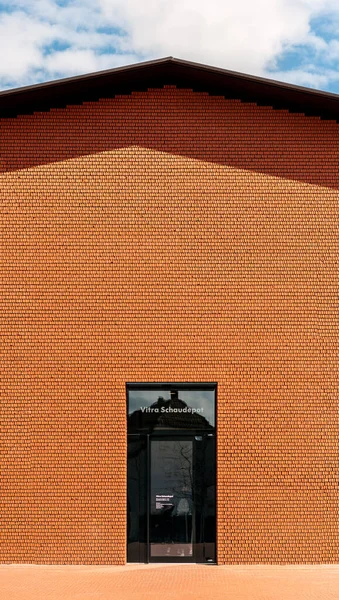 Vertical Shot Chic Vitra Schaudepot Museum Store Orange Facade Weil — Stock Photo, Image