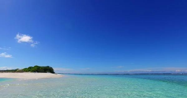 Una Splendida Vista Sull Oceano Turchese Alle Maldive — Foto Stock