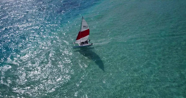 Вид Воздуха Парусник Бирюзовом Океане Мальдивах — стоковое фото