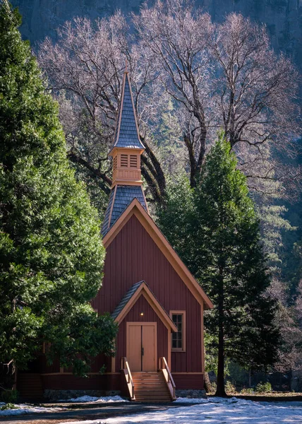 Вертикальний Виріб Дерев Яної Малої Церкви Йосемітському Національному Парку Каліфорнія — стокове фото