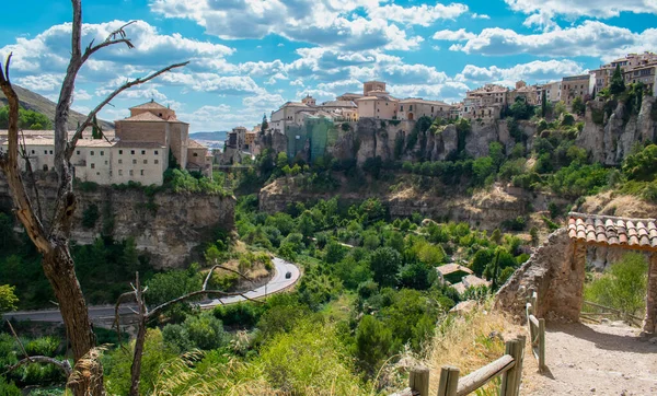 Widok Górne Miasto Cuenca Kanion Rzeki Huecar Hiszpania — Zdjęcie stockowe