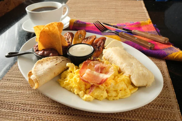 Closeup Shot Traditional Breakfast Tortilla Fried Plantains Eggs Bacon — Stock Photo, Image