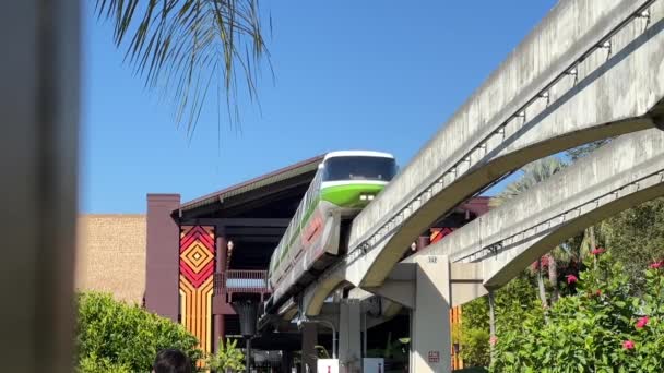 폴리네시아의 휴양지 Monorail Station Entrance Walt Disney World Orlando — 비디오
