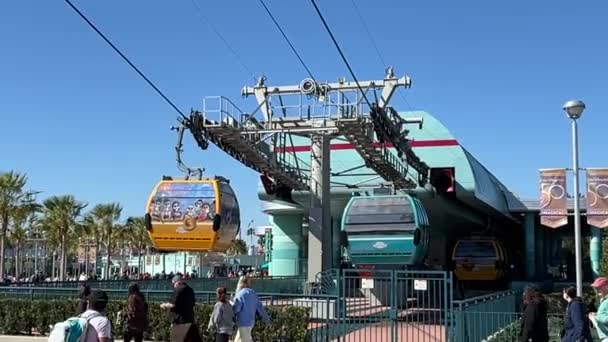 Ένα Βίντεο Από Σταθμό Skyliner Cabin Στο Walt Disney World — Αρχείο Βίντεο