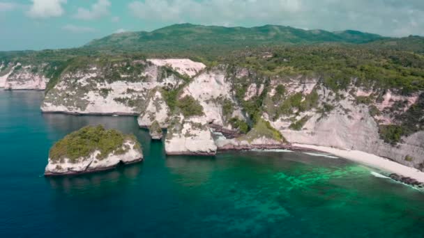 Letecký Záznam Diamond Beach Nusa Penida Bali Indonésie — Stock video
