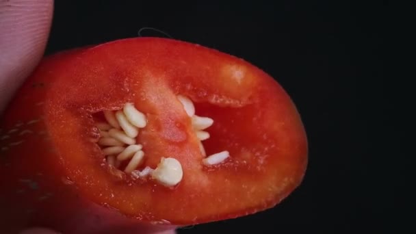 Sriracha Peper Peper Van Iconische Hete Saus — Stockvideo