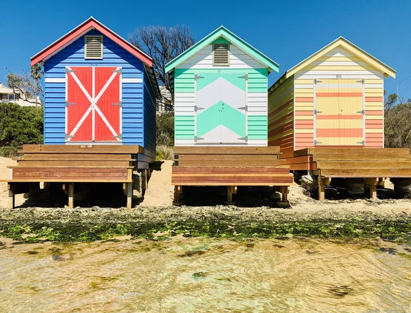 Eine Schöne Aufnahme Von Brighton Strand Baden Bunten Boxen — Stockfoto