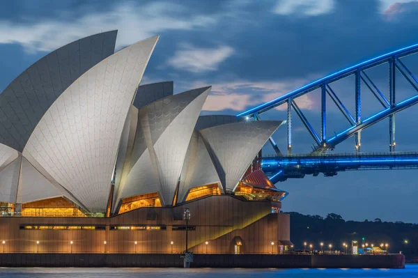 Sydney Harbour Bridge Słynnej Nowoczesnej Opery Australii — Zdjęcie stockowe