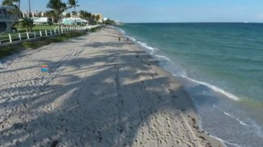 Miami, Florida 'da deniz feneri manzarası çok güzel.