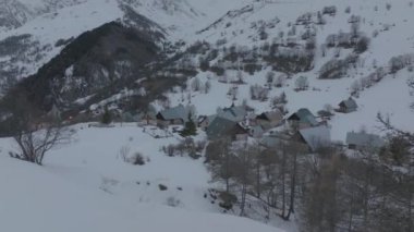 Valloire in Winter, Savoie 'nin hava görüntüleri,