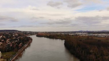 Fransa 'nın en iyi manzarası Herblay Seine Fleuve