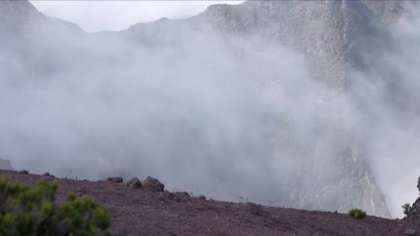 Vista Aérea Nevoeiro Que Flutua Sobre Madeira Portugal — Vídeo de Stock