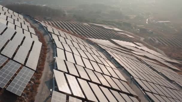 Imagens Aéreas Drone Central Fotovoltaica — Vídeo de Stock