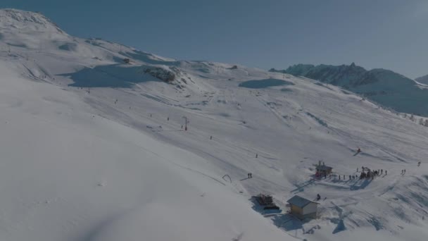 Valloire Winter Savoie France Kayak Stasyonu Doğa Kışın Dağlar — Stok video