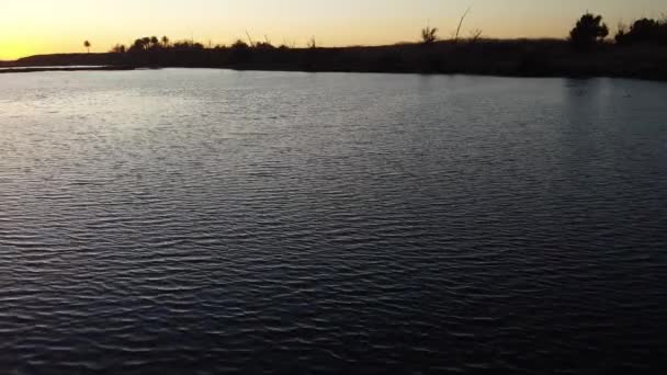 Strzał Drona Zachodzie Słońca Plaży Huntington Ocean Spokojny Kalifornii — Wideo stockowe