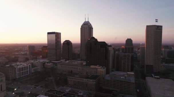 Letecký Pohled Panorama Centra Indianapolis Při Východu Slunce — Stock video