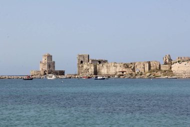 Messenia, Moreloponese, Yunanistan 'da bir ortaçağ Methoni Kalesi