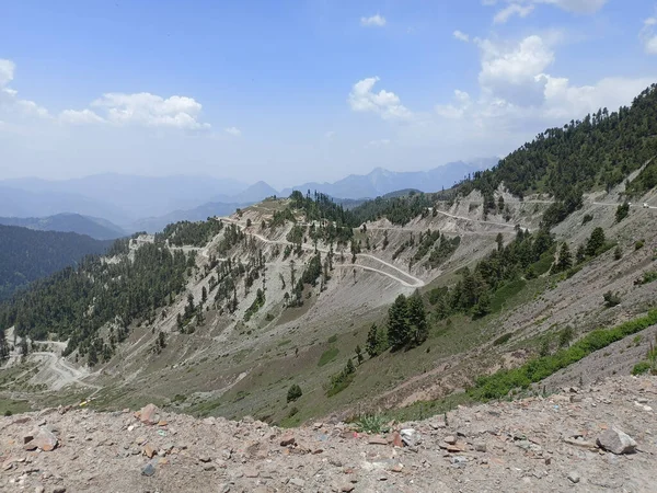 Une Vue Panoramique Une Route Serpentine Dans Vallée Karnah Par — Photo