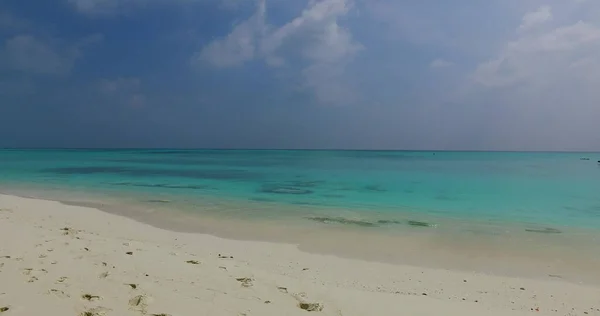 Une Belle Vue Sur Une Plage Par Une Journée Ensoleillée — Photo