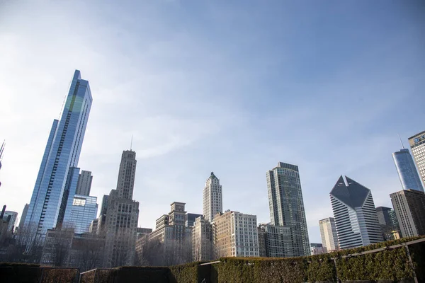 Modern Üveges Toronyházak Felhőkarcolók Felhős Ellen Chicagóban — Stock Fotó